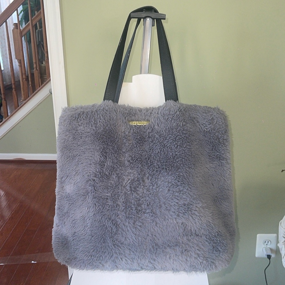 Steve Madden Gray Color And Black & Grey Lining. - image 1